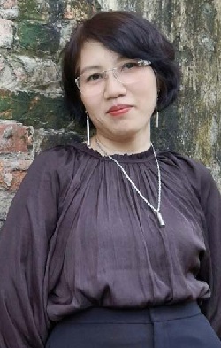 chan-dung-thuy