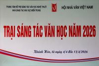 KHAI MẠC TRẠI SÁNG TÁC NHA TRANG